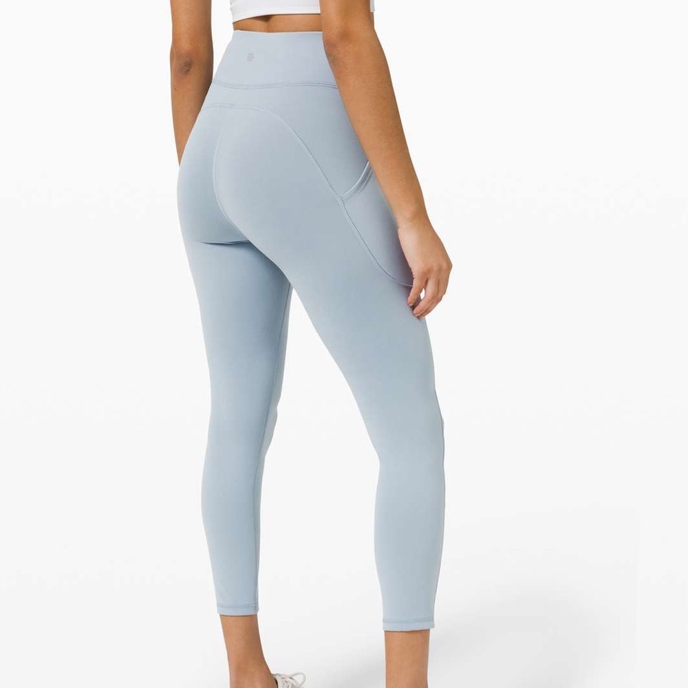 Lululemon Women’s Invigorate High-Rise Tight Leggings 25" - Picture 7 of 8